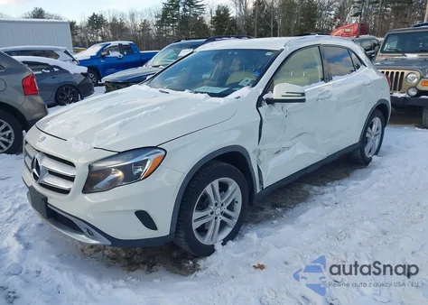 2016 Mercedes-Benz Gla 250 4Matic z USA, uszkodzony, nr VIN WDCTG4GB7GJ234173